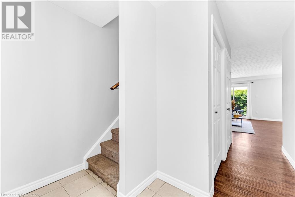 51 Paulander Drive Unit# 61, Kitchener, Ontario  N2M 5E5 - Photo 9 - 40740663