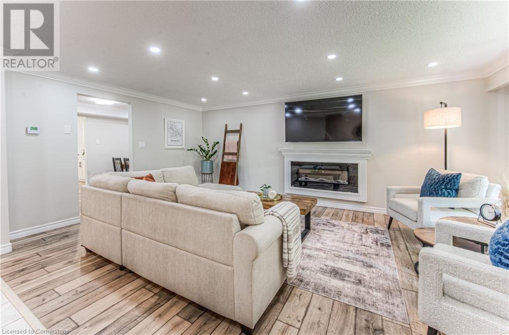 433 Midwood Crescent Unit# A, Waterloo, Ontario  N2L 5N4 - Photo 10 - 40740415
