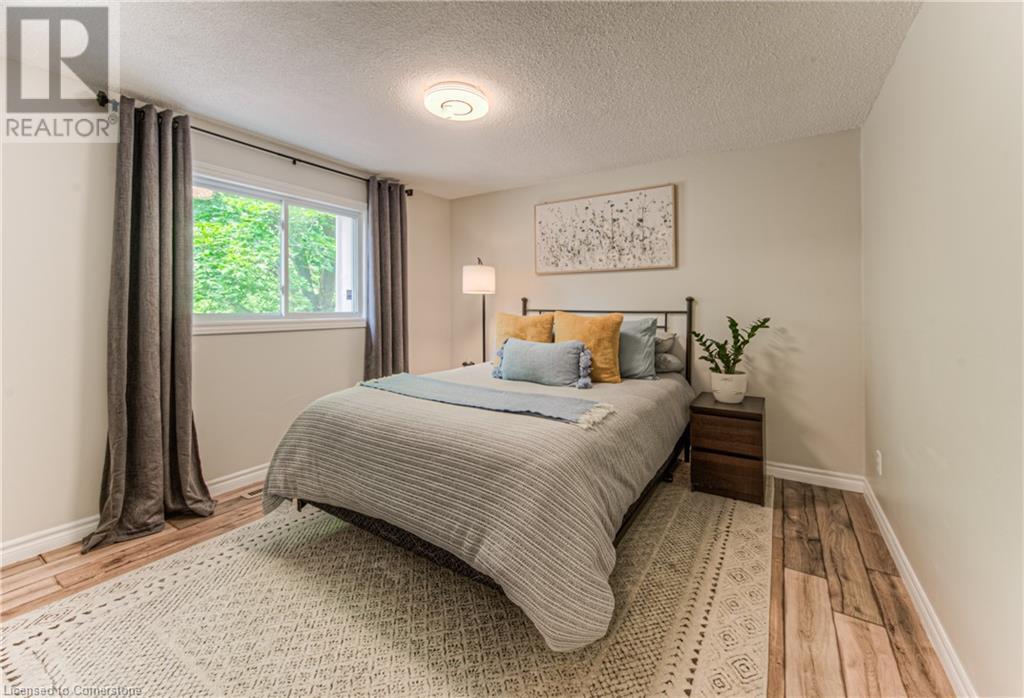 433 Midwood Crescent Unit# A, Waterloo, Ontario  N2L 5N4 - Photo 29 - 40740415