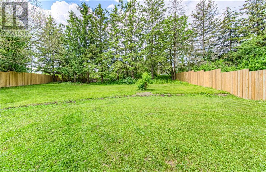 433 Midwood Crescent Unit# A, Waterloo, Ontario  N2L 5N4 - Photo 46 - 40740415