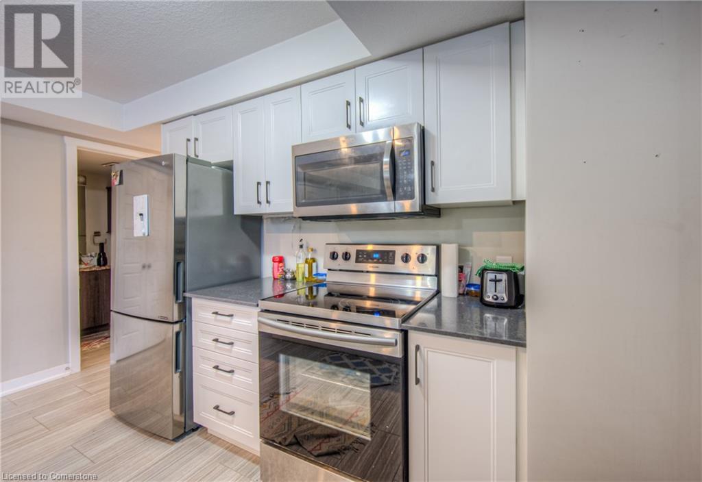 190 Century Hill Drive Unit# C14, Kitchener, Ontario  N2E 0G9 - Photo 16 - 40740014