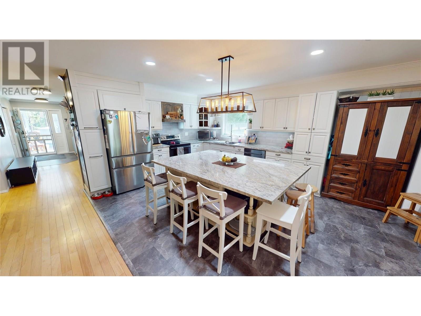 1857 Harris Road, Cranbrook, British Columbia V1C 6V3 - Photo 6 - 10351951