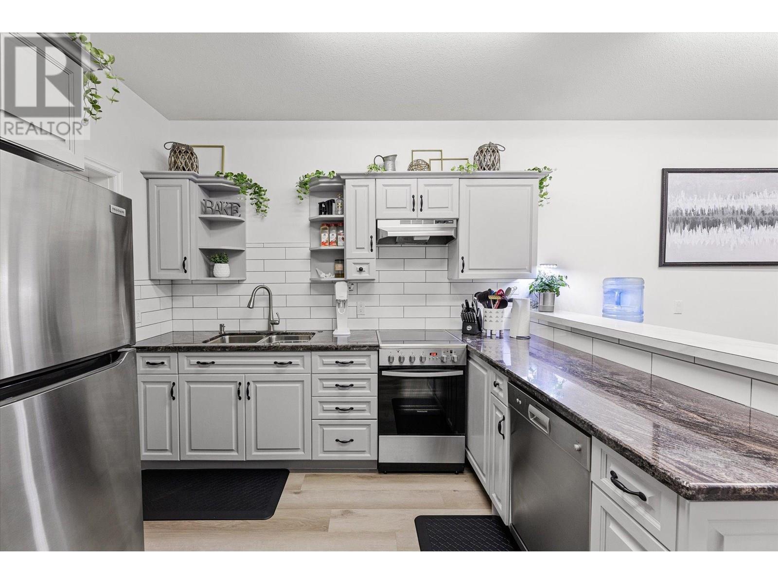 4187 Gallaghers Crescent, Kelowna, British Columbia  V1W 3Z9 - Photo 34 - 10351918