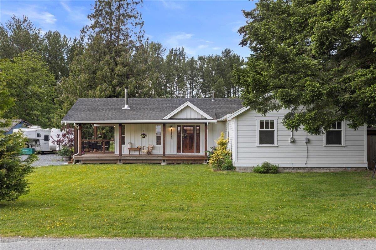 Property at 42915 LUMSDEN ROAD image 2