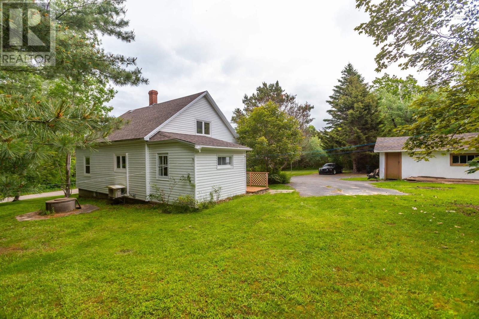 4422 Highway 1, Weymouth, Nova Scotia  B0W 3T0 - Photo 3 - 202514439
