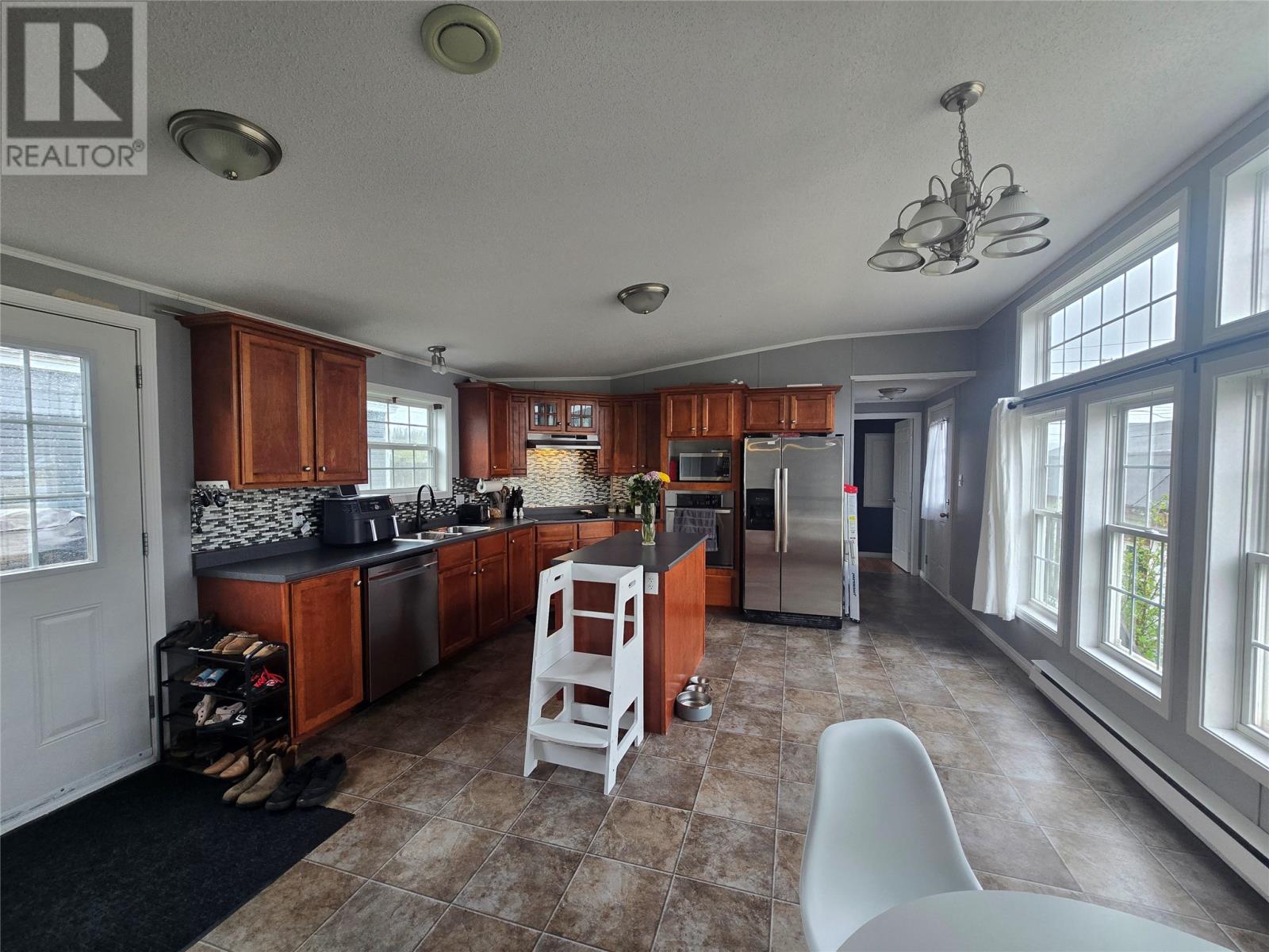 Property at 4070 Malakoff Crescent image 3
