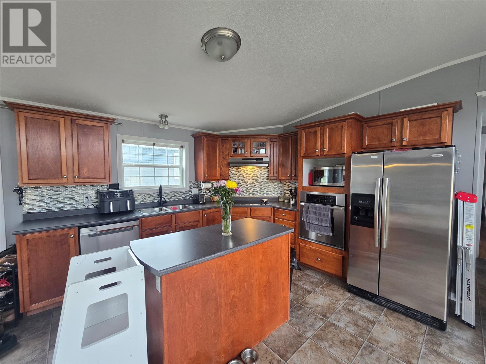 Property at 4070 Malakoff Crescent image 5