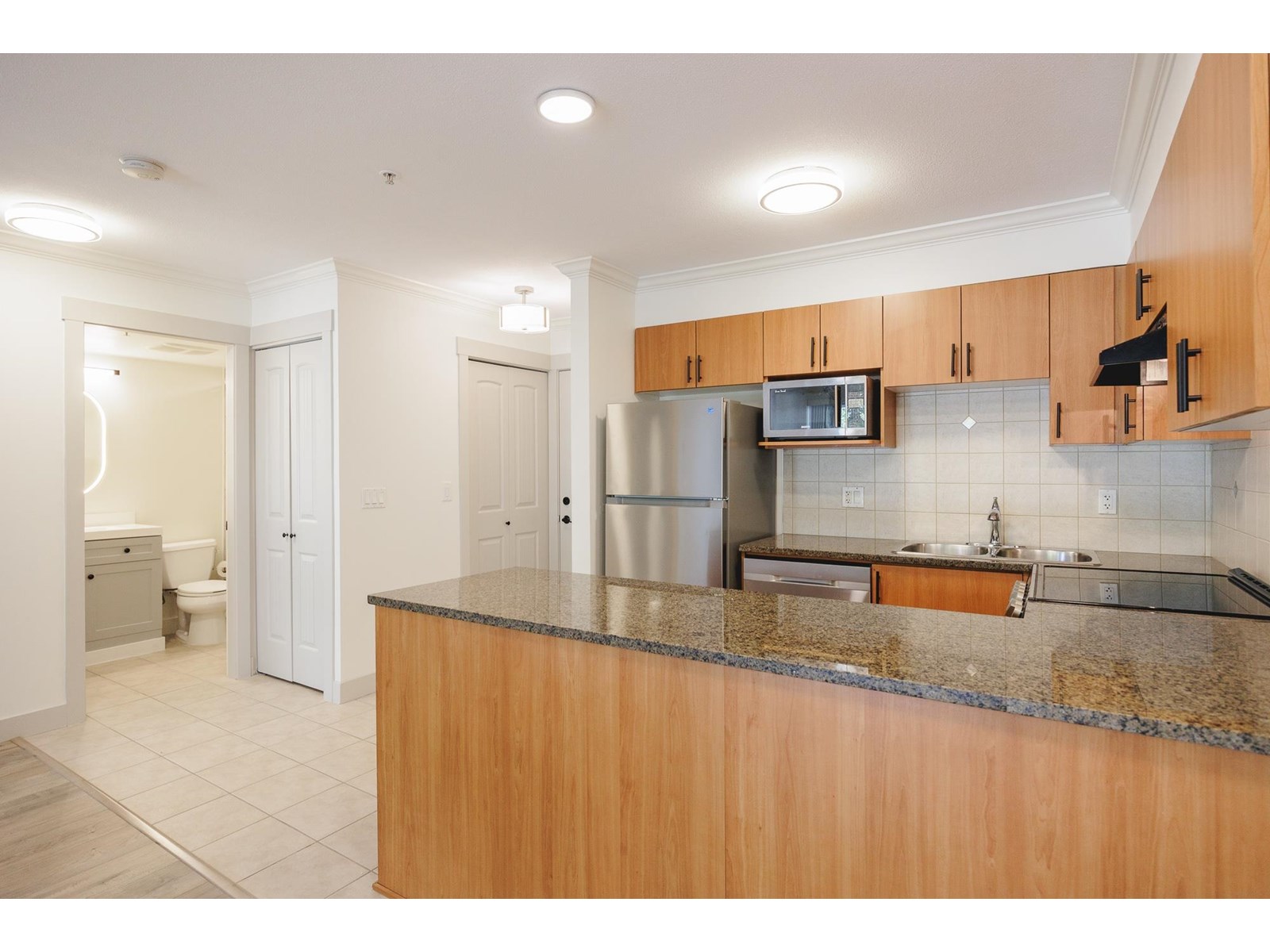 213 17769 57 Avenue, Surrey, British Columbia  V3S 1H1 - Photo 8 - R3013561
