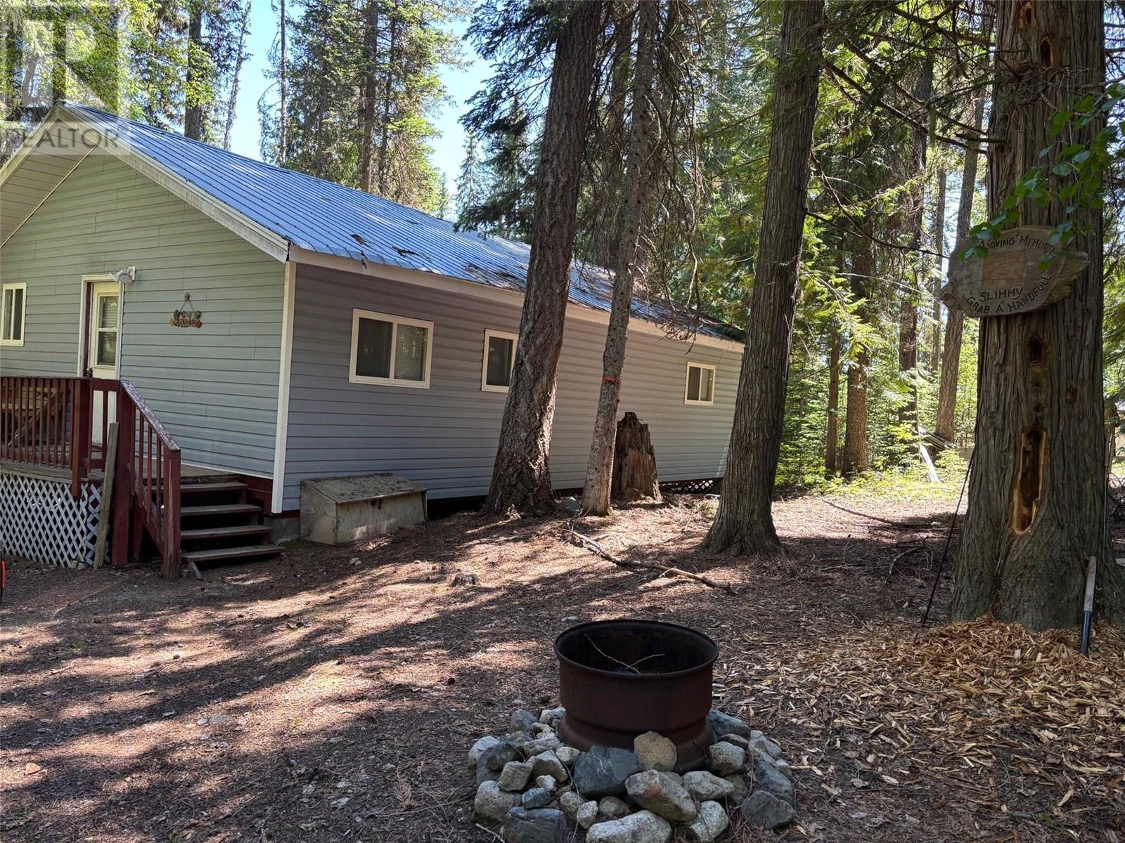 2832 Jewel Lake Road, Greenwood, British Columbia  V0H 1J0 - Photo 2 - 10351944