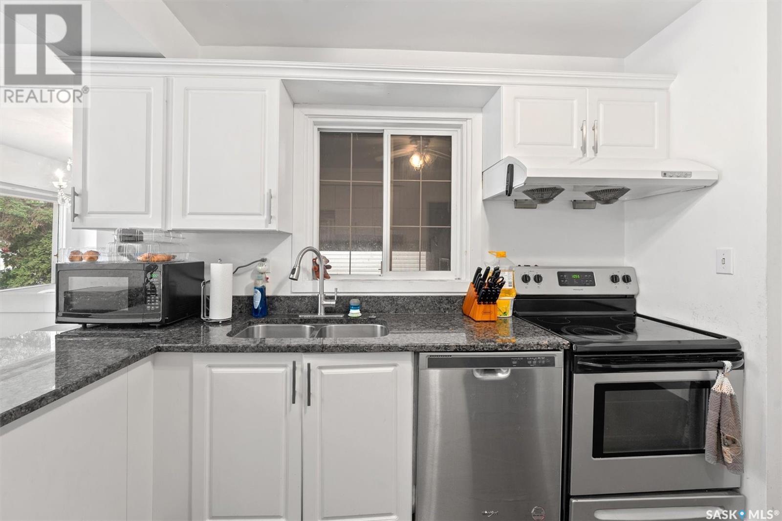 1004 6th Street E, Saskatoon, Saskatchewan  S7H 1E2 - Photo 9 - SK009030
