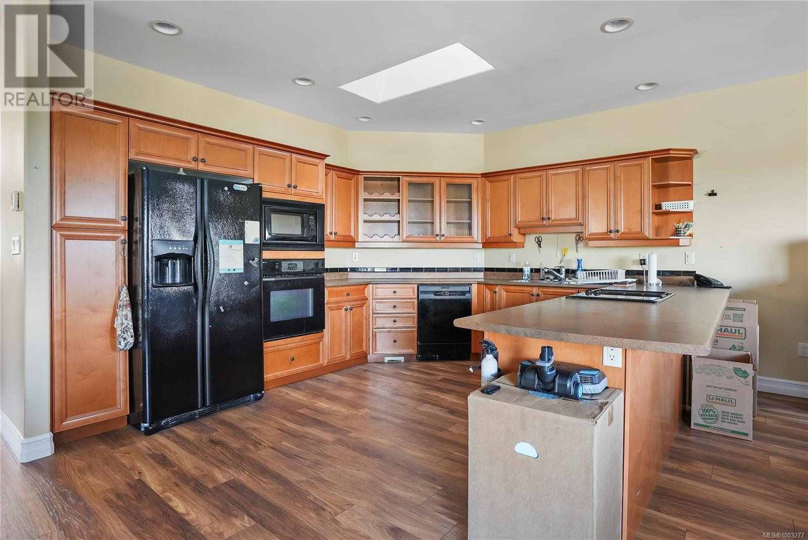564 Tory Pl, Colwood, British Columbia  V9C 3S3 - Photo 8 - 1003277