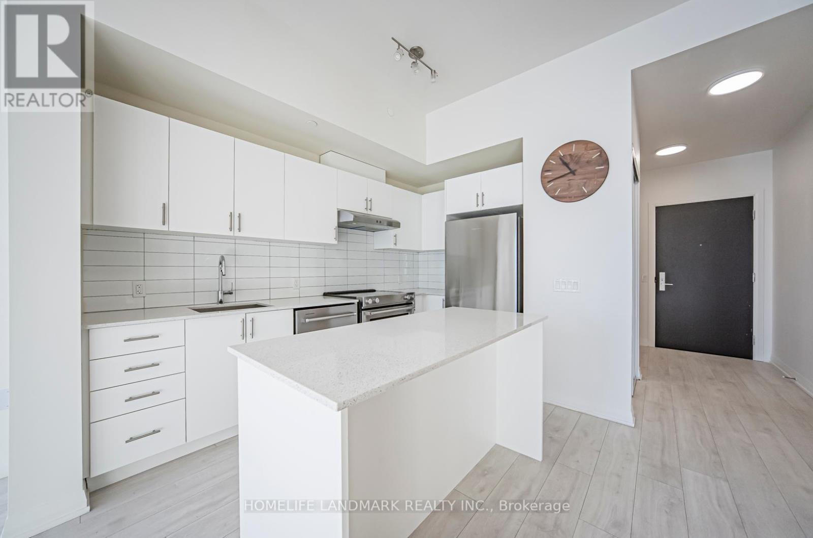2304 - 9000 Jane Street, Vaughan (Vellore Village), Ontario  L4K 0M6 - Photo 5 - N12211678
