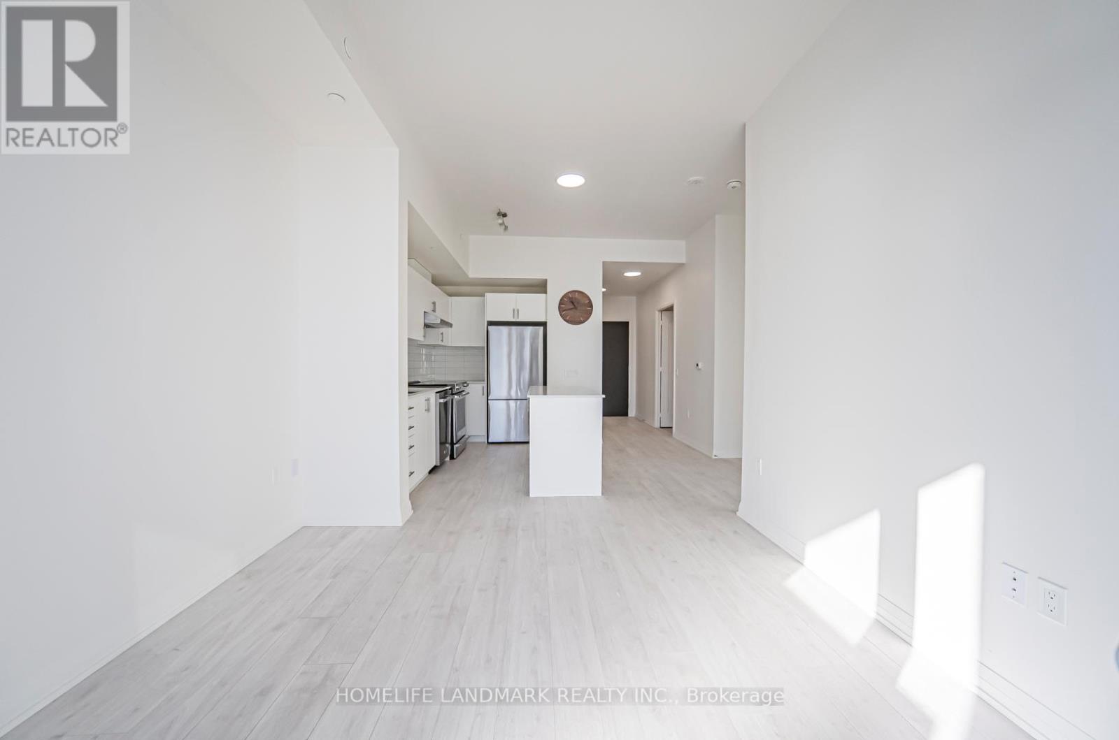 2304 - 9000 Jane Street, Vaughan (Vellore Village), Ontario  L4K 0M6 - Photo 9 - N12211678