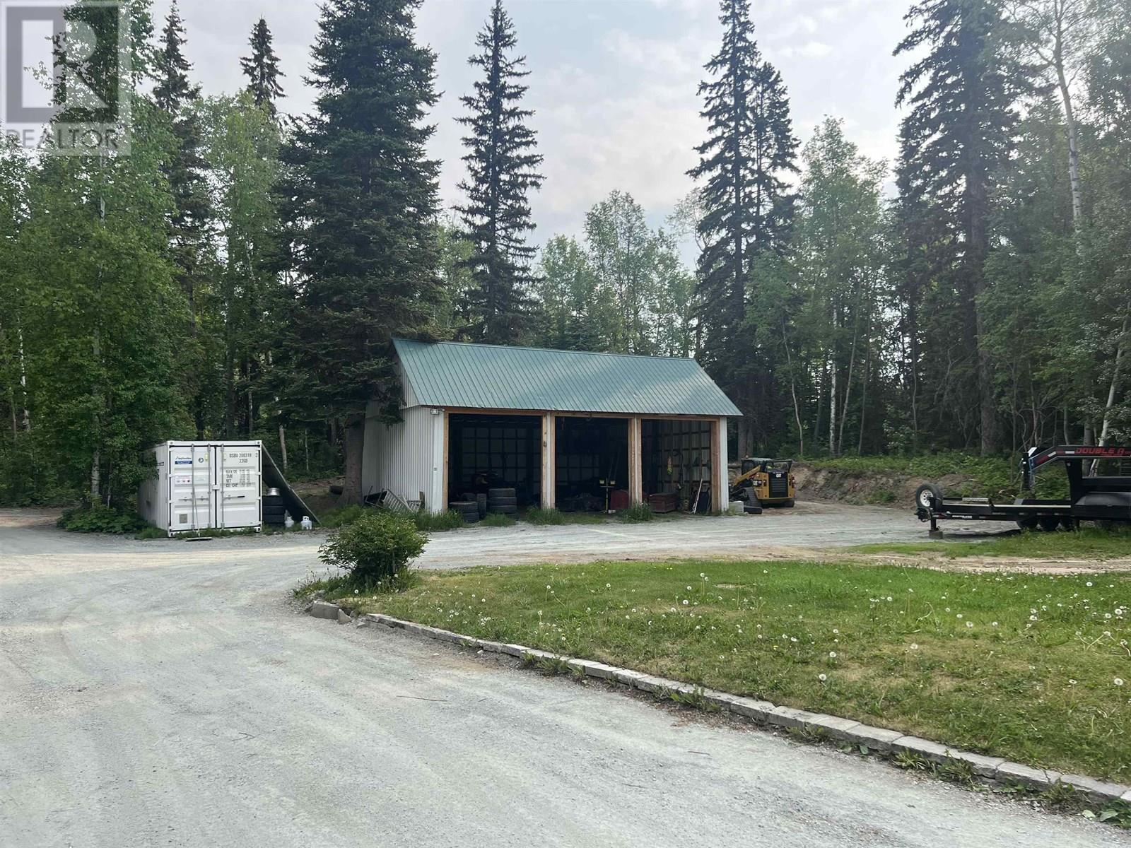 13010 Lakeside Drive, Prince George, British Columbia  V2K 5M7 - Photo 3 - R3014526
