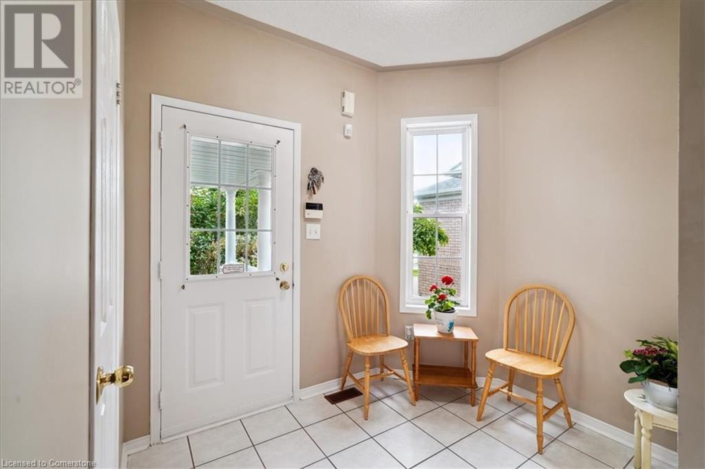 Property at 1283 SANDPIPER Road image 4
