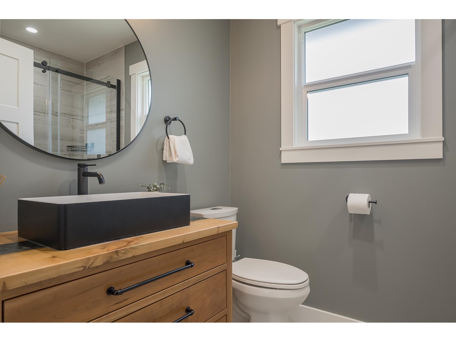 9275 Frenice Crescent, Langley, British Columbia  V1M 2S2 - Photo 12 - R3014109