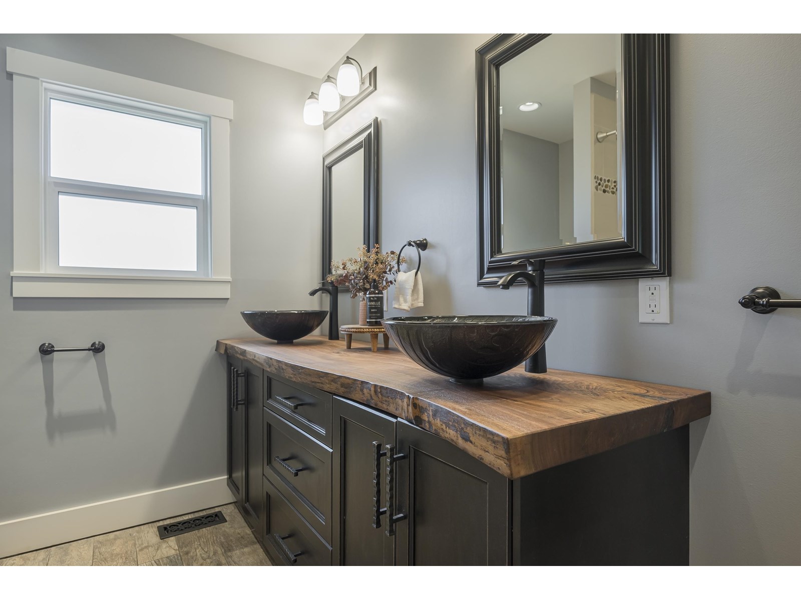9275 Frenice Crescent, Langley, British Columbia  V1M 2S2 - Photo 17 - R3014109