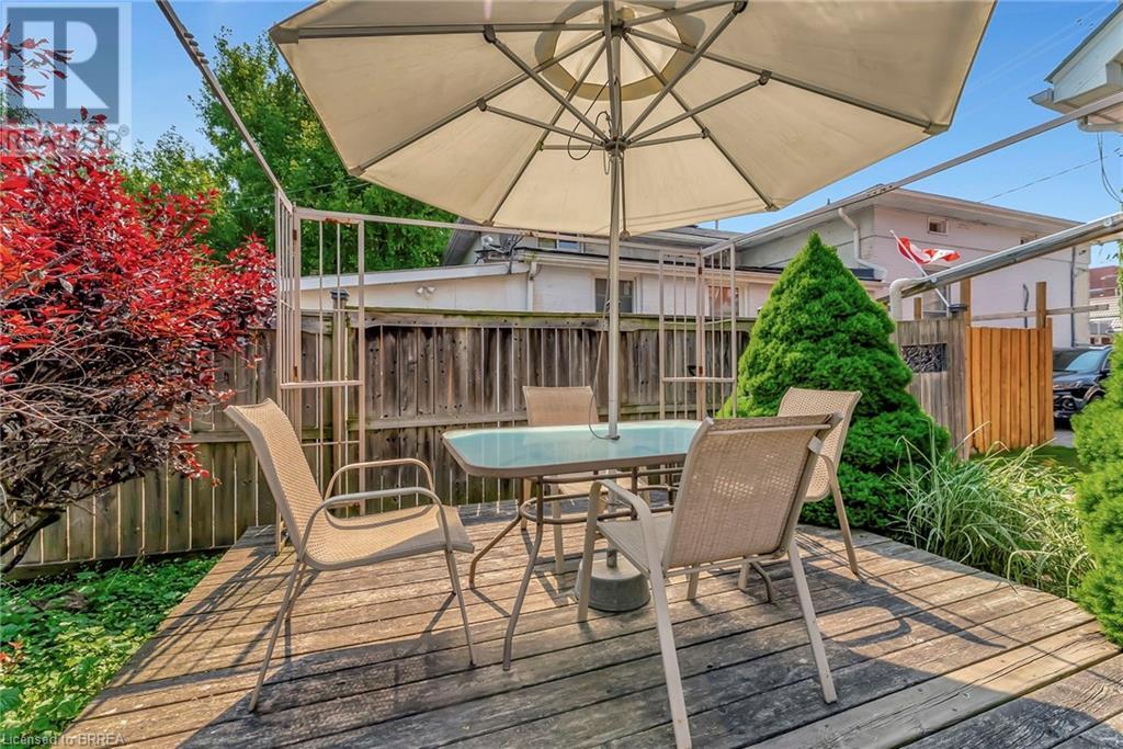 55 Palace Street, Brantford, Ontario  N3T 3W8 - Photo 11 - 40737992