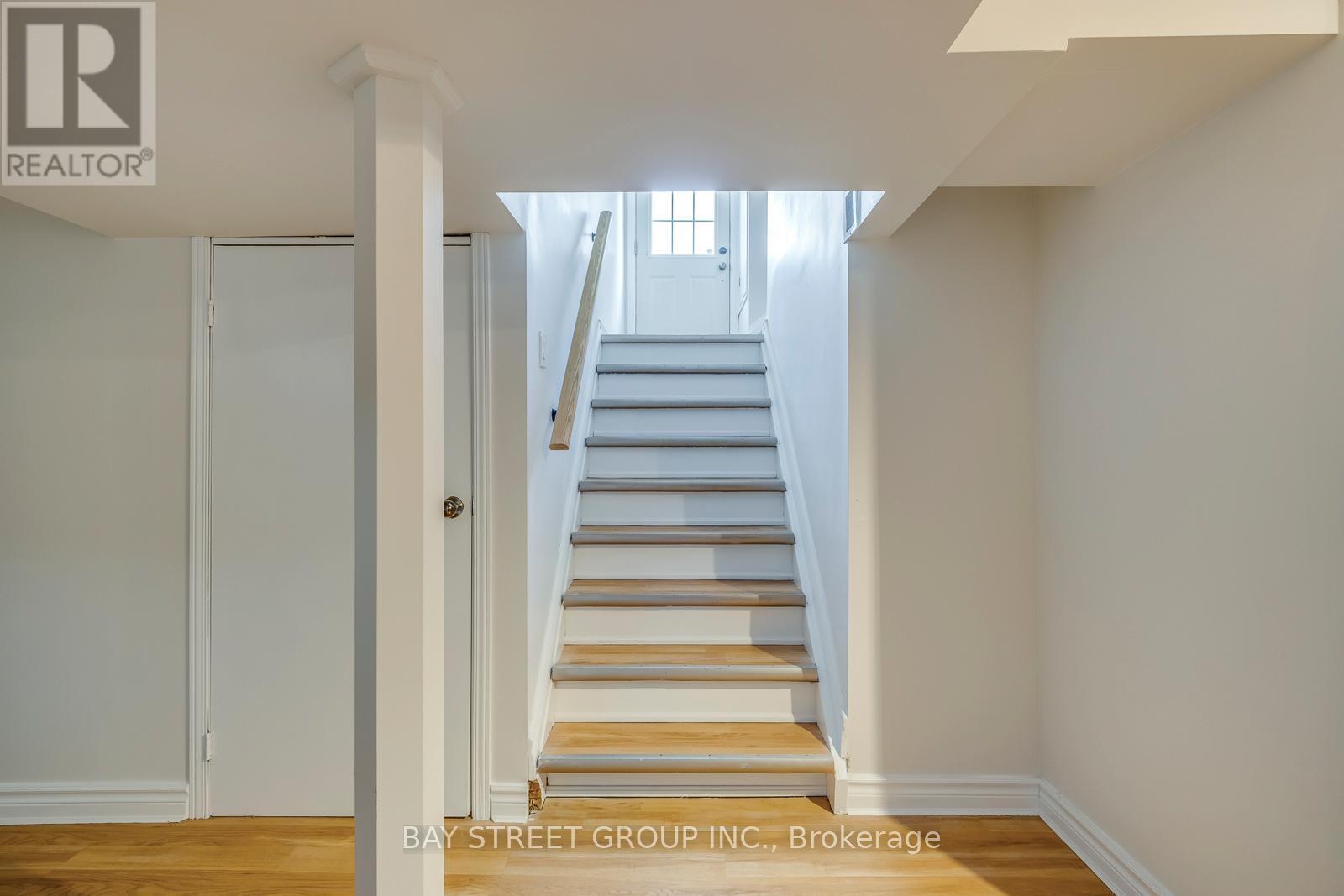 445 Samford Place, Oakville (Wo West), Ontario  L6L 4E7 - Photo 28 - W12211995