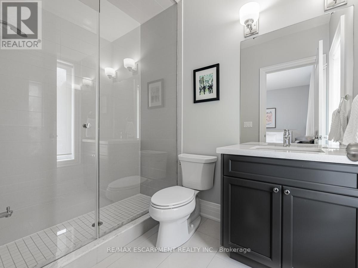 2541 Kate Common, Oakville, Ontario  L6L 0E9 - Photo 31 - W12212862