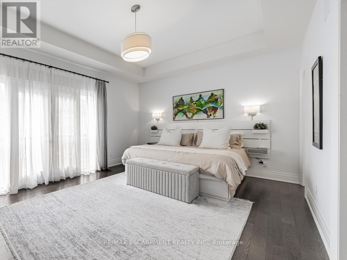 2541 Kate Common, Oakville, Ontario  L6L 0E9 - Photo 22 - W12212862