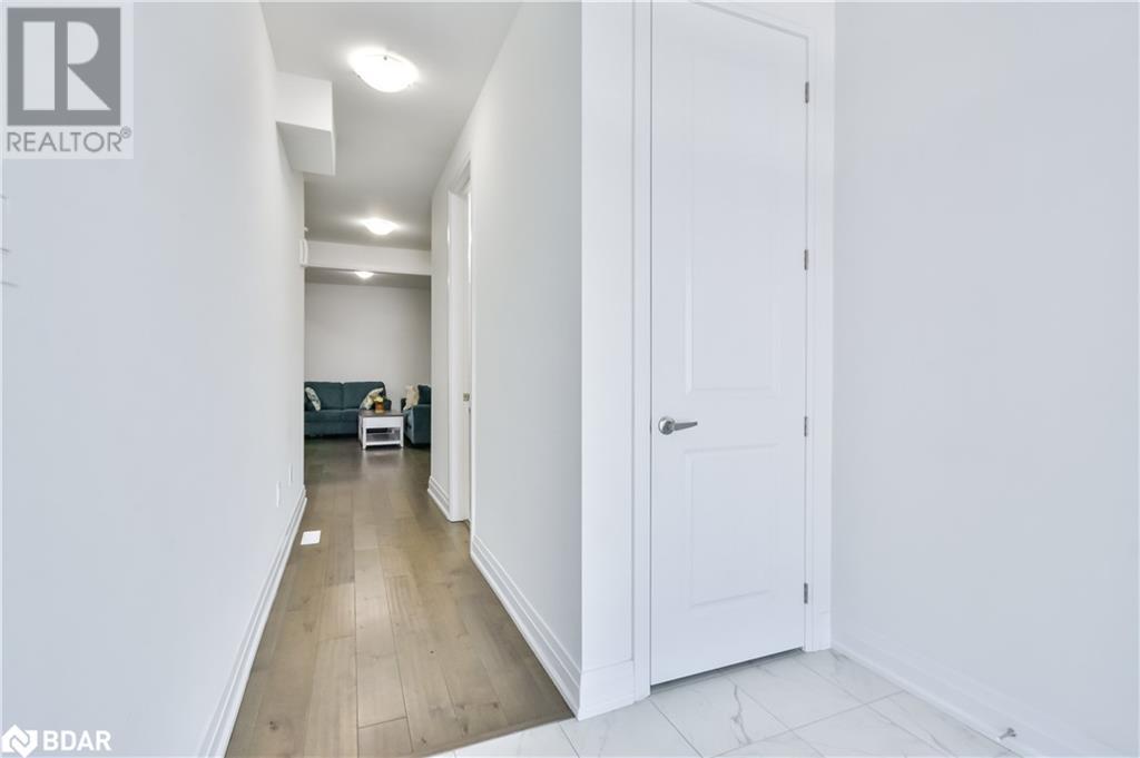 130 Franklin Trail, Barrie, Ontario  L9J 0J2 - Photo 4 - 40740670