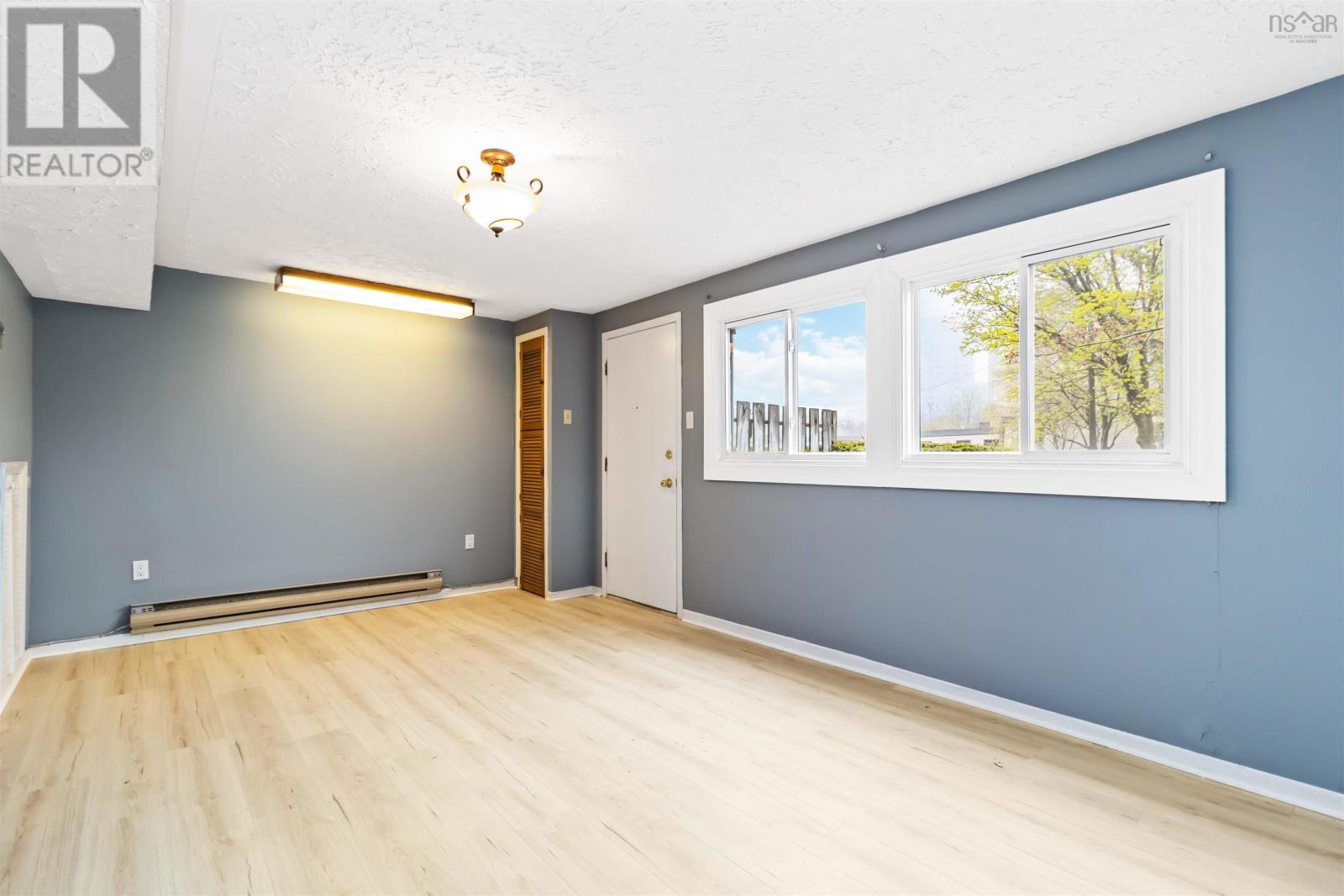 4 Forestside Crescent, Halifax, Nova Scotia  B3M 1M4 - Photo 23 - 202510483
