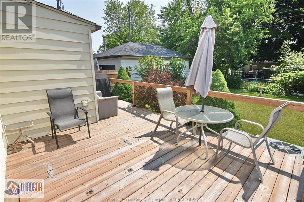 3659 Girardot, Windsor, Ontario  N9C 1W6 - Photo 27 - 25014924