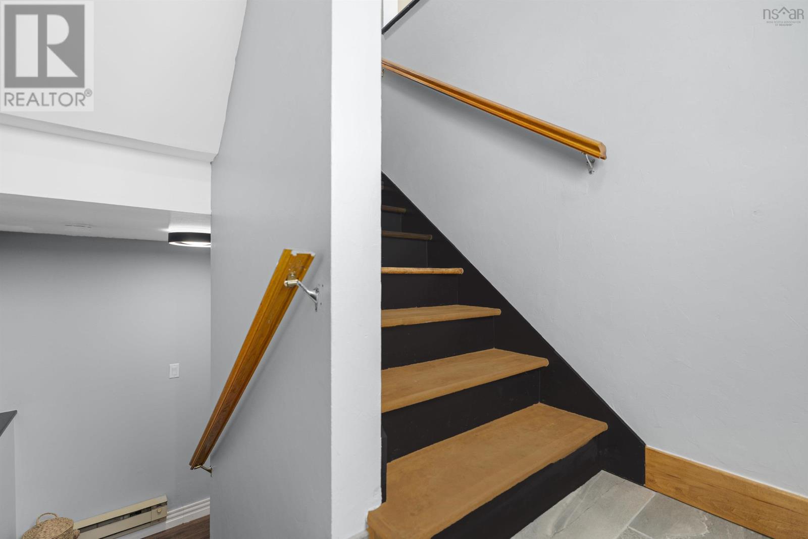 Property at 15 Briarwood Drive image 3