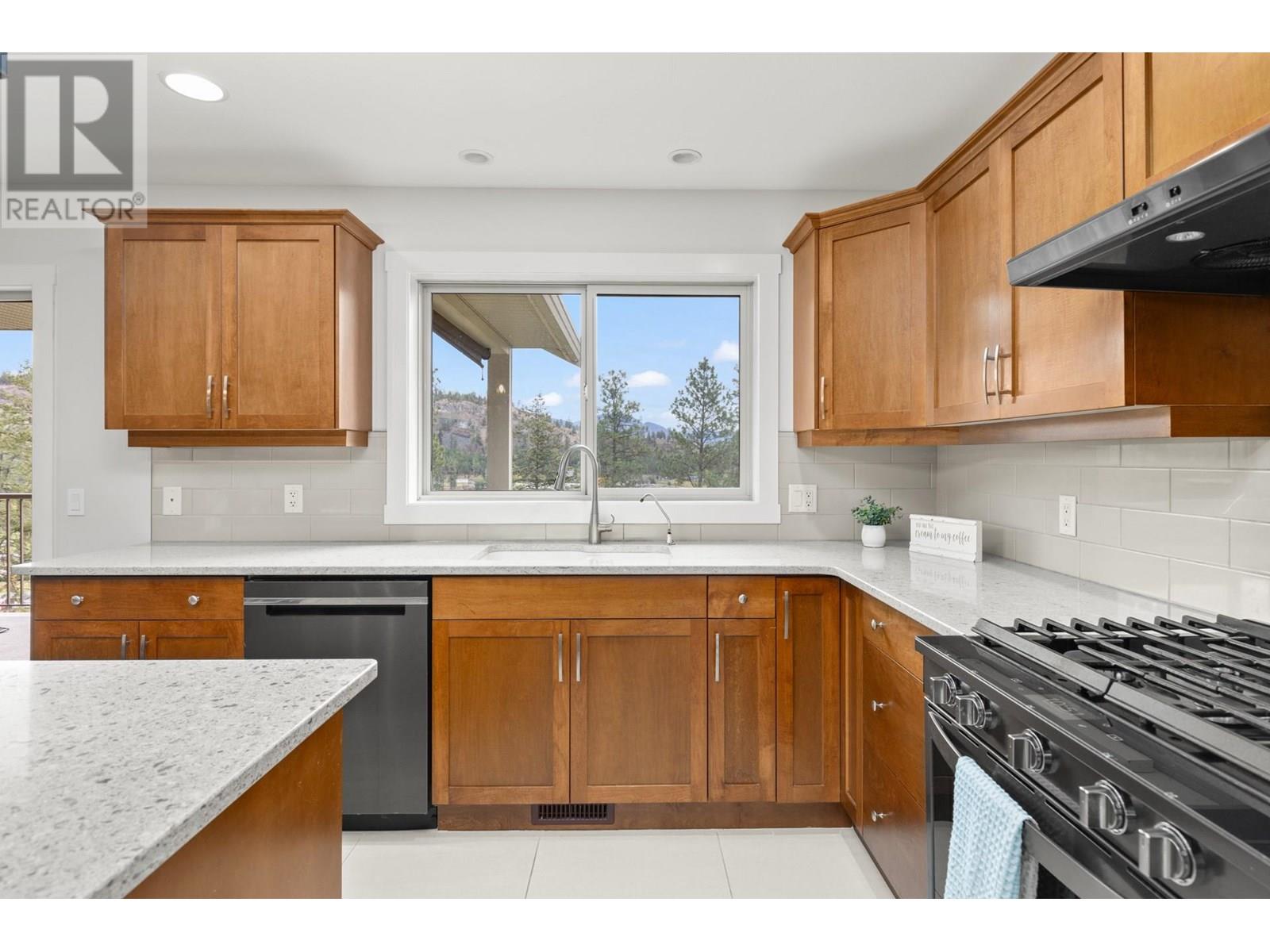 1137 Long Ridge Drive, Kelowna, British Columbia  V1V 2W9 - Photo 7 - 10346292