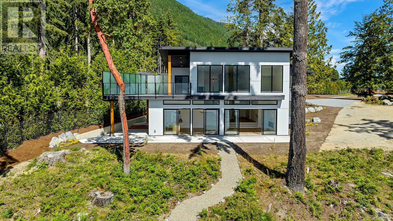 8394 Sa-Seen-Os Rd, Youbou, British Columbia  V0R 3E1 - Photo 72 - 992581
