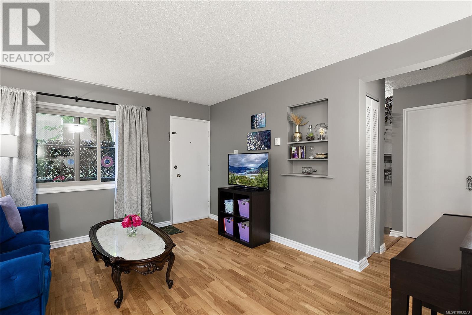 12 477 Lampson St, Esquimalt, British Columbia  V9A 5Z4 - Photo 7 - 1003273