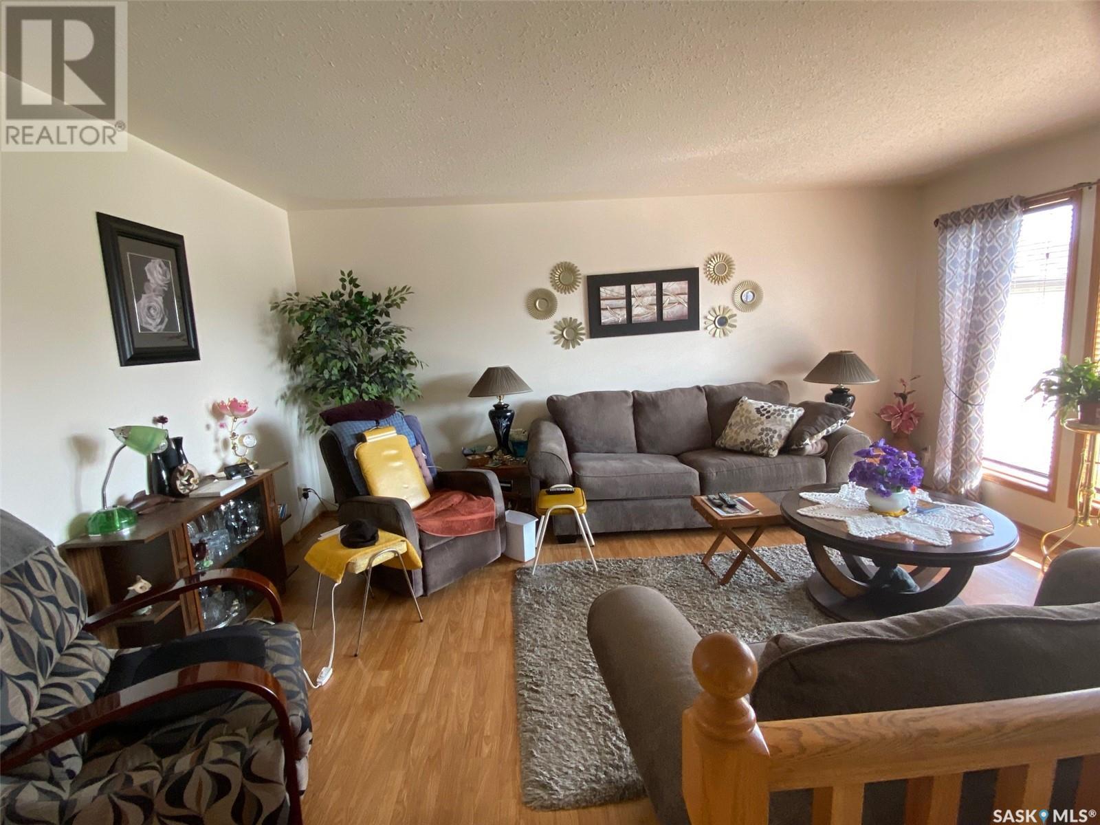 232 Morrison Drive, Yorkton, Saskatchewan  S3N 4A1 - Photo 8 - SK009263