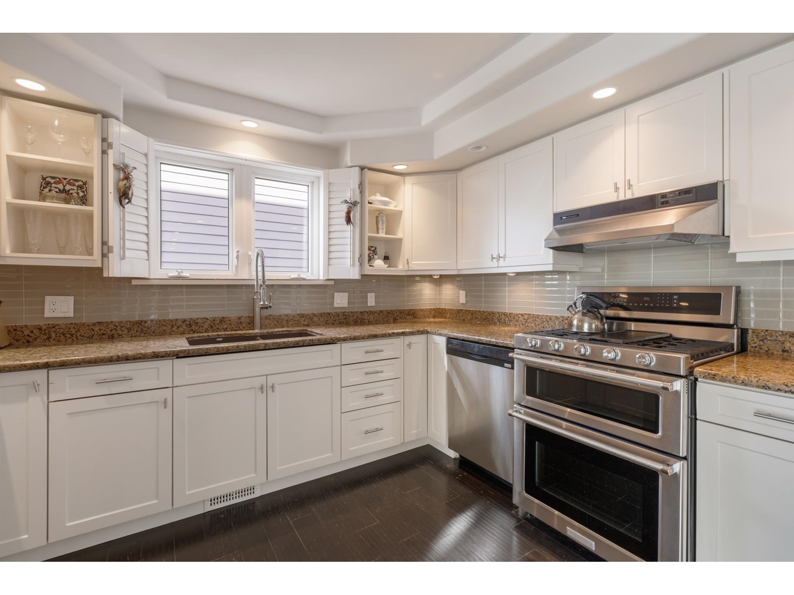 15145 Victoria Avenue, White Rock, British Columbia  V4B 1G5 - Photo 17 - R3013755