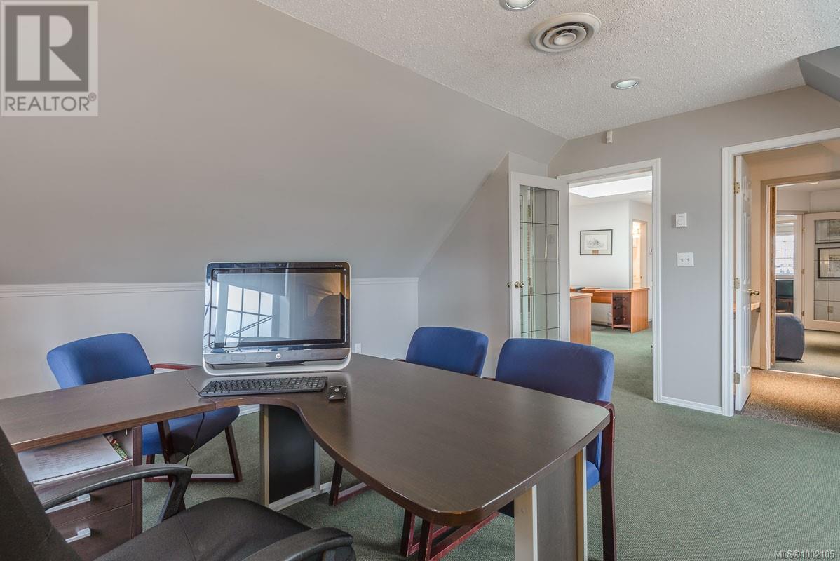 301 Franklyn St, Nanaimo, British Columbia  V9R 2X5 - Photo 24 - 1002105