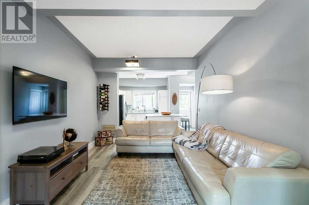 Property at 2, 1720 11 Street SW image 5