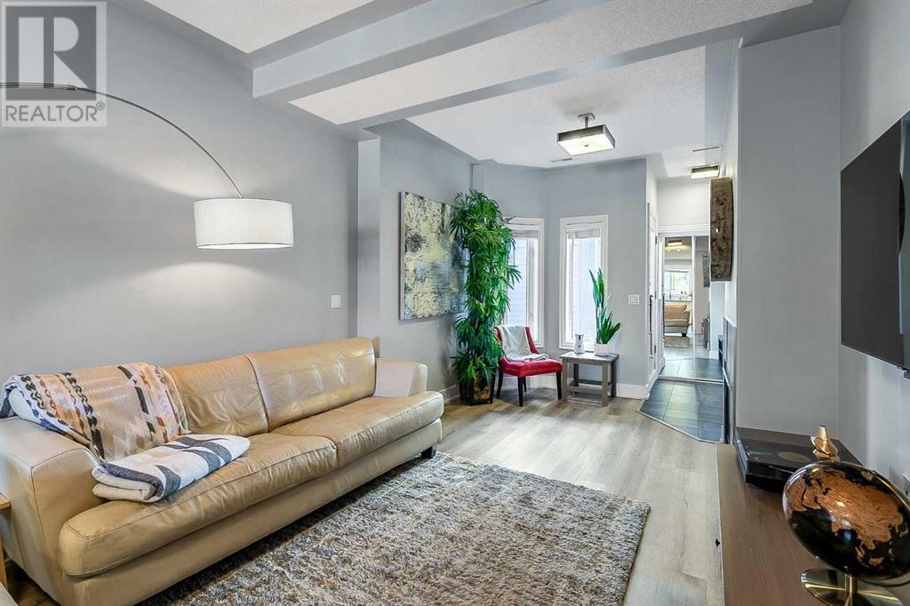 Property at 2, 1720 11 Street SW image 1