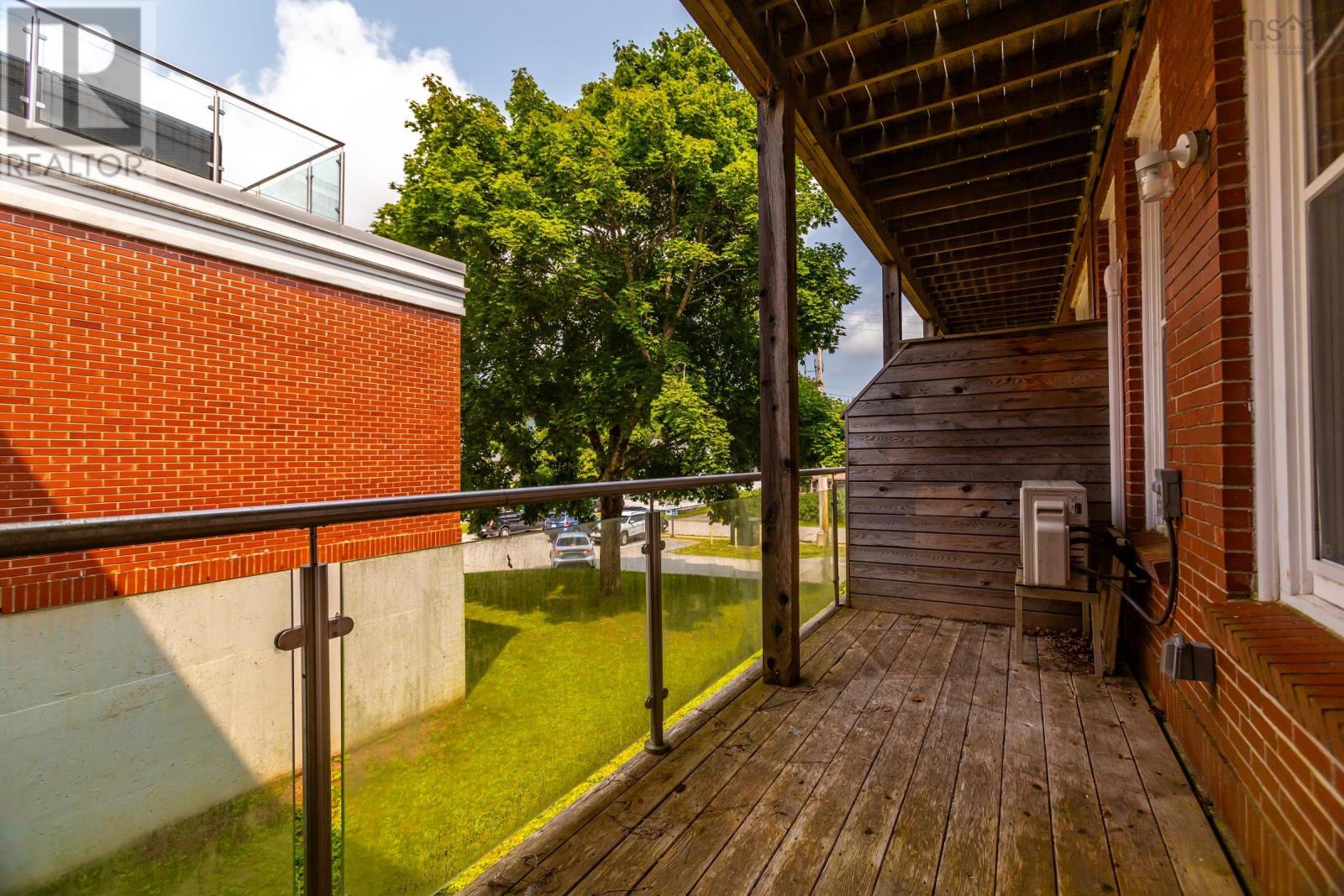 Property at 211 151 Ritchie Street image 4