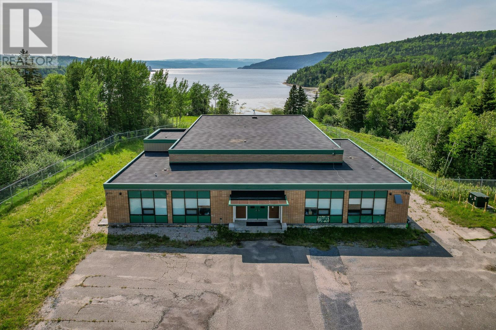 55 North Shore Highway, Corner Brook, Newfoundland & Labrador