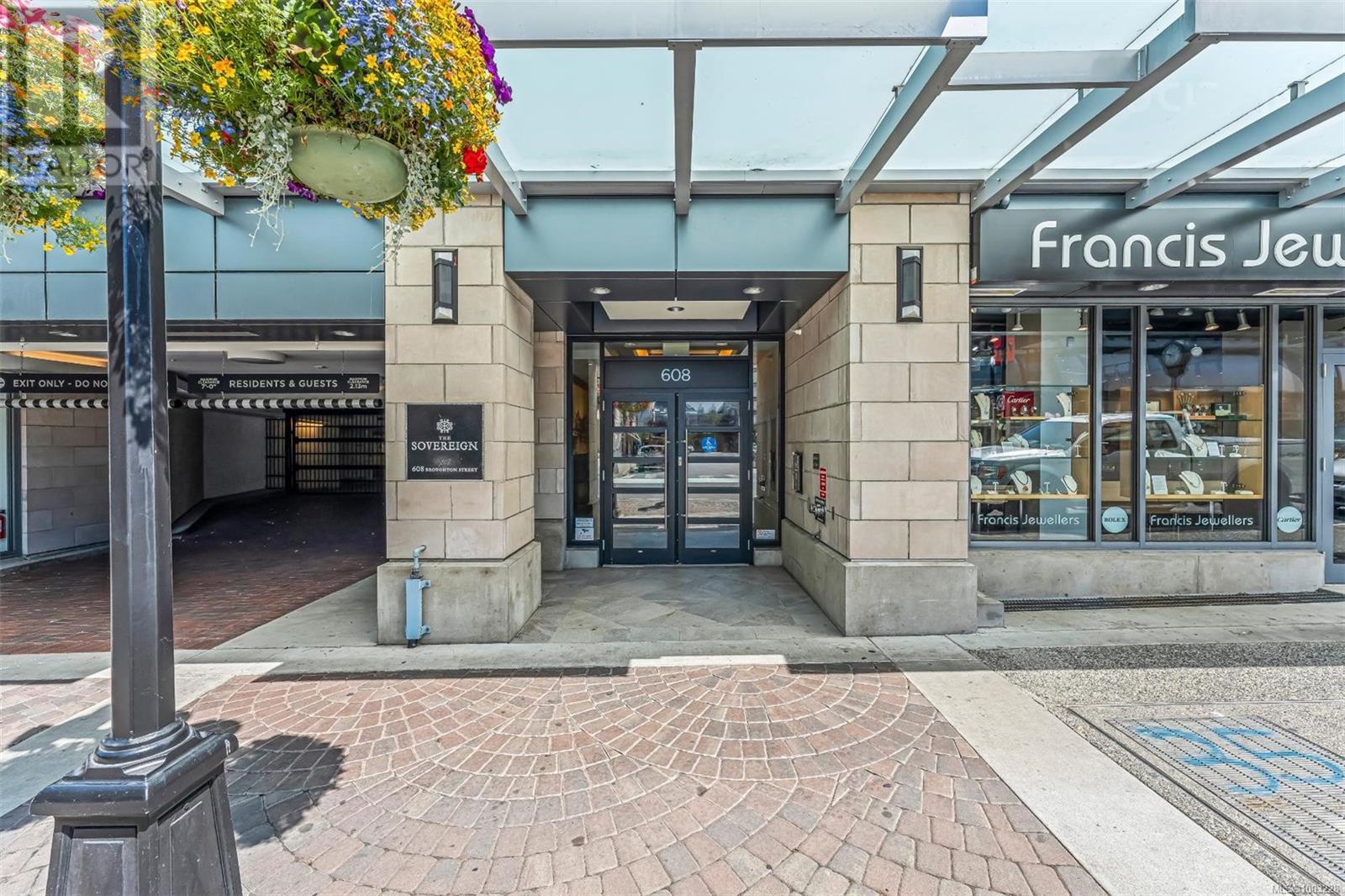 701 608 Broughton St, Victoria, British Columbia  V8W 1C7 - Photo 27 - 1003228