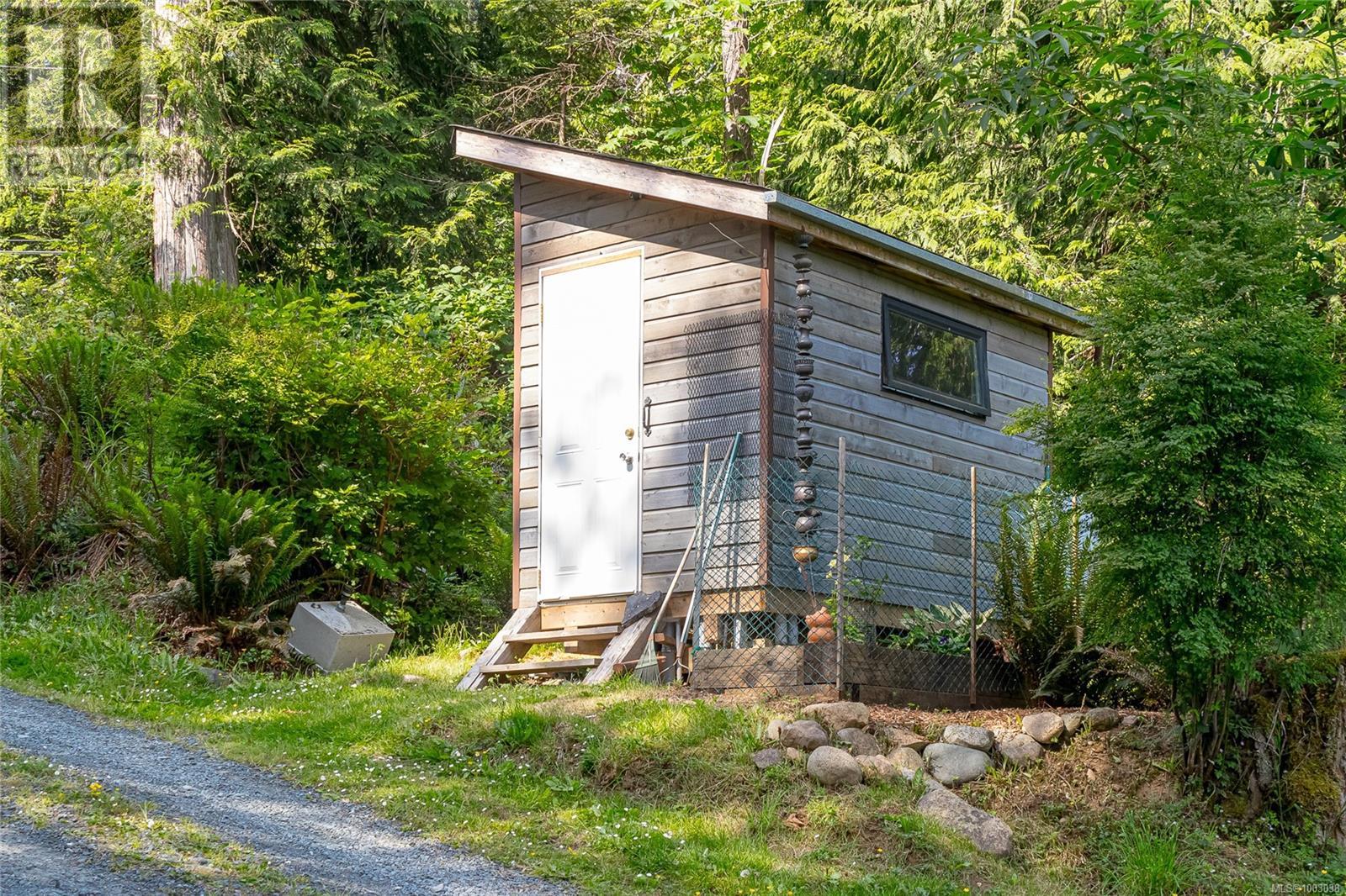 55 Midland Rd, Bowser, British Columbia  V0R 1G0 - Photo 69 - 1003038