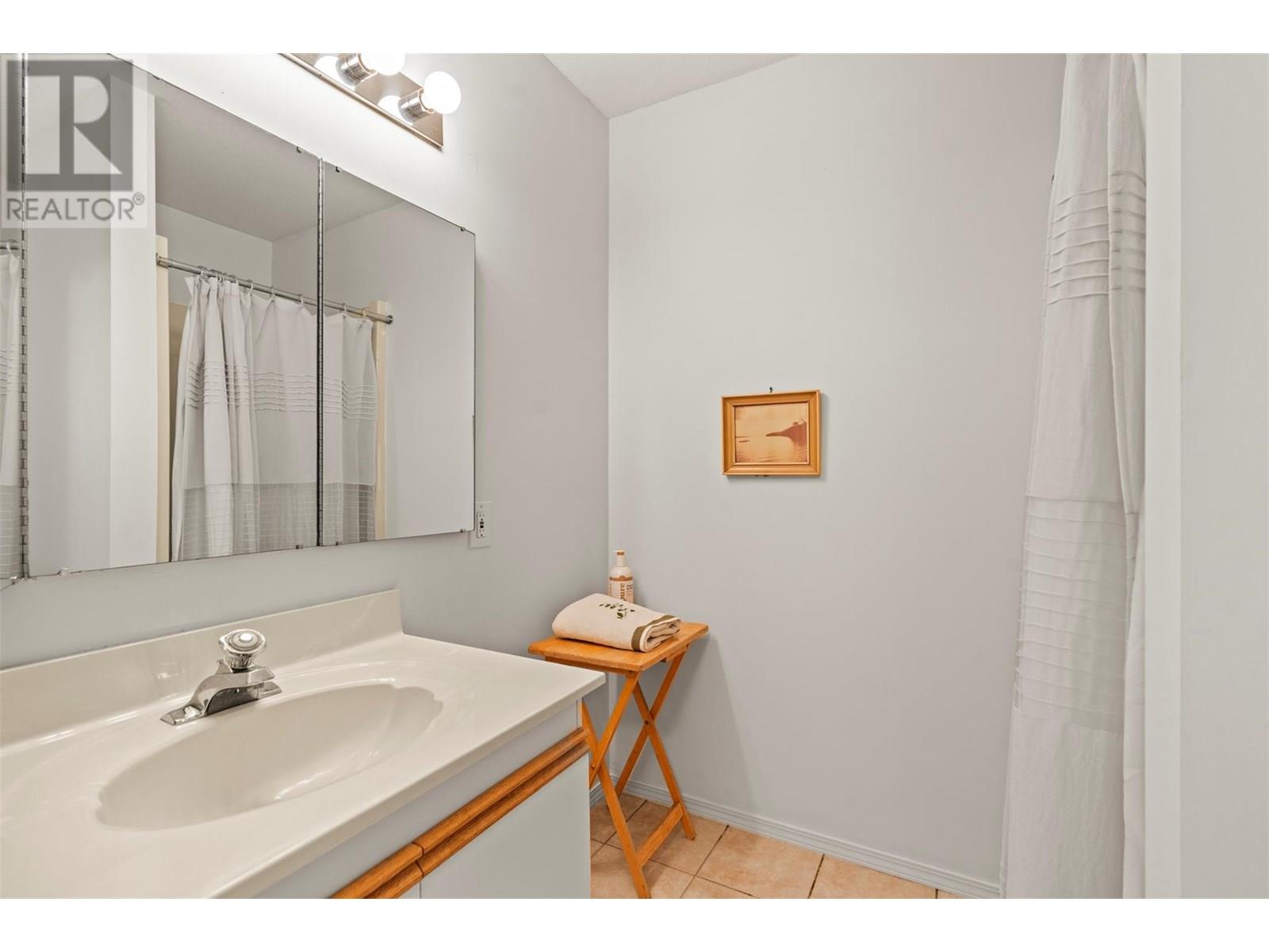 2804 25 Street, Vernon, British Columbia  V1T 4P9 - Photo 53 - 10348517