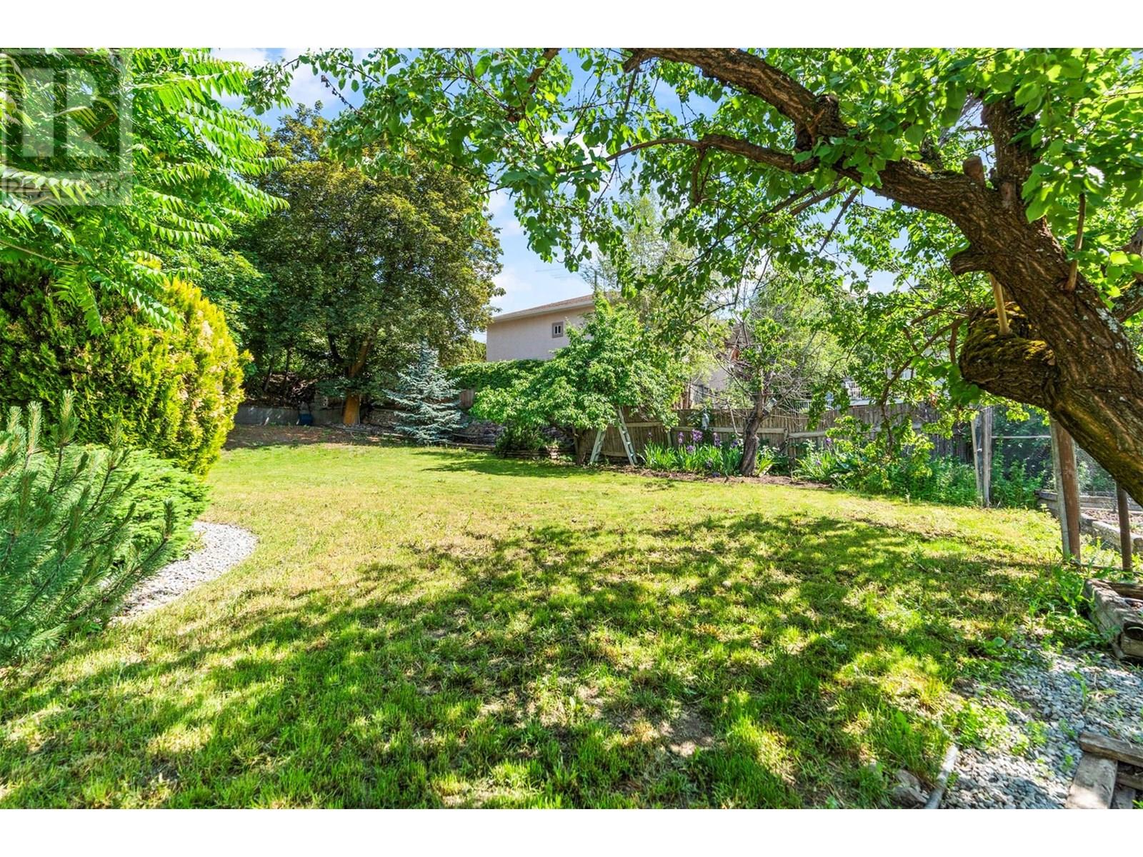 2804 25 Street, Vernon, British Columbia  V1T 4P9 - Photo 69 - 10348517