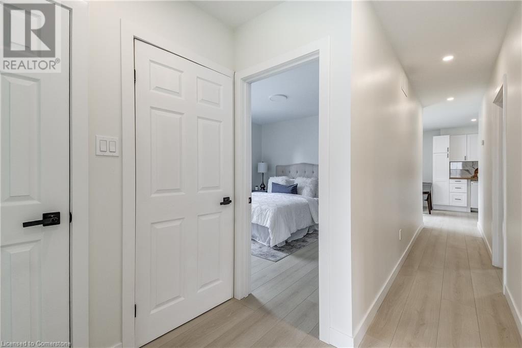 82 West 1st Street, Hamilton, Ontario  L9C 3C4 - Photo 7 - 40740372