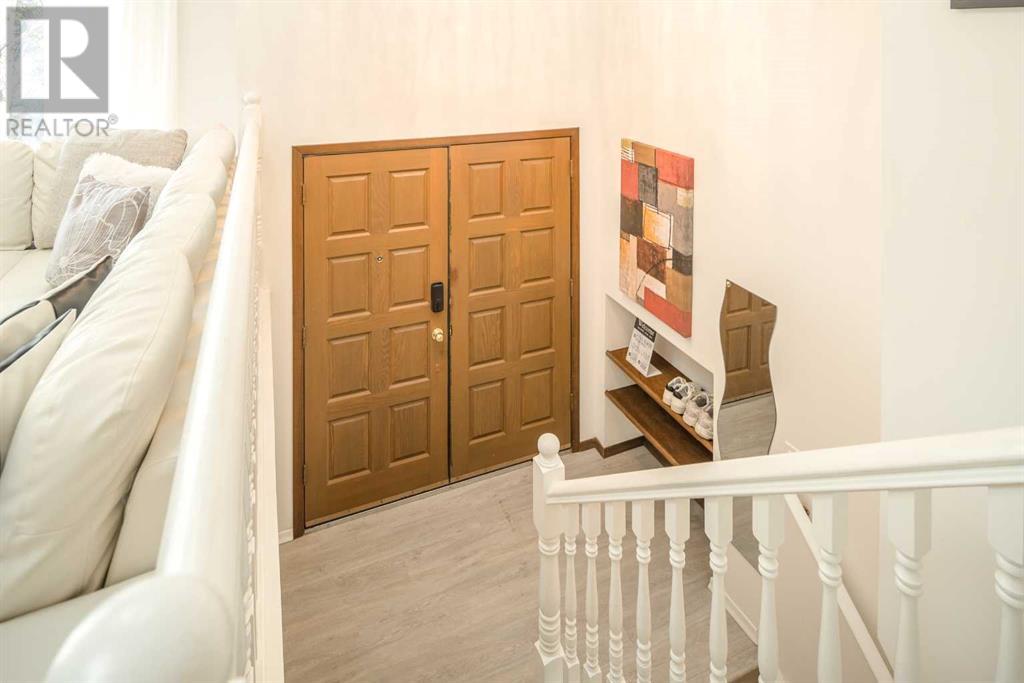 Property at 403 Edenwold Drive NW image 3