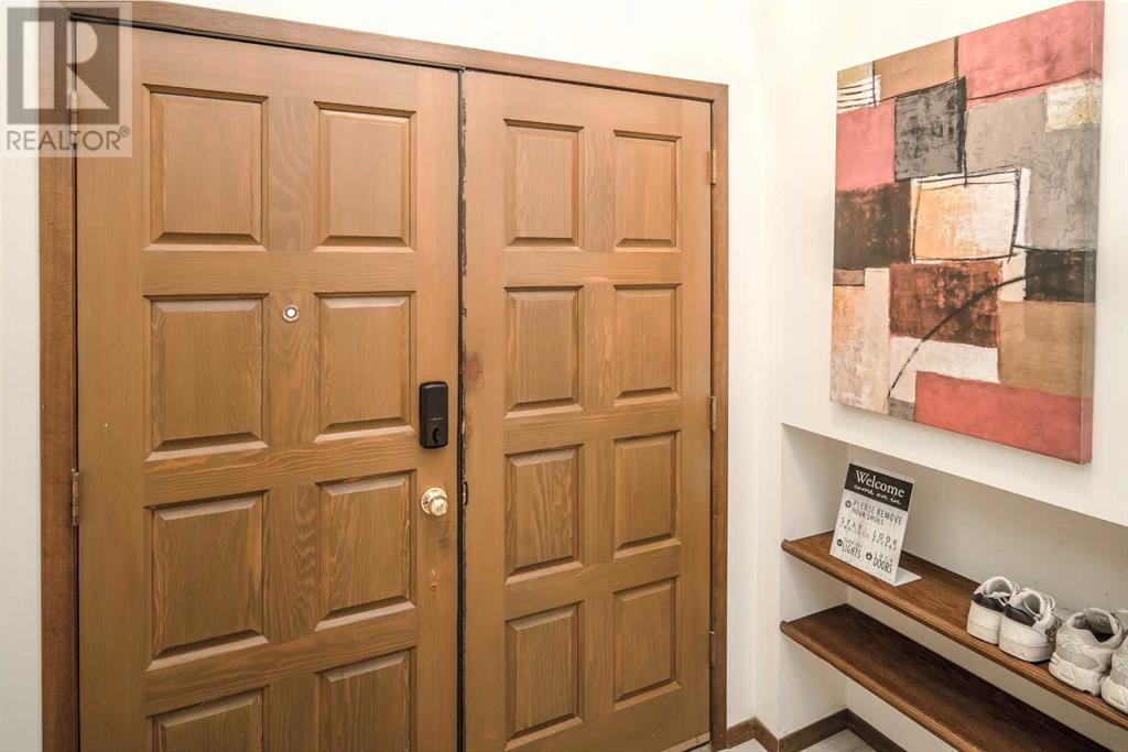Property at 403 Edenwold Drive NW image 2
