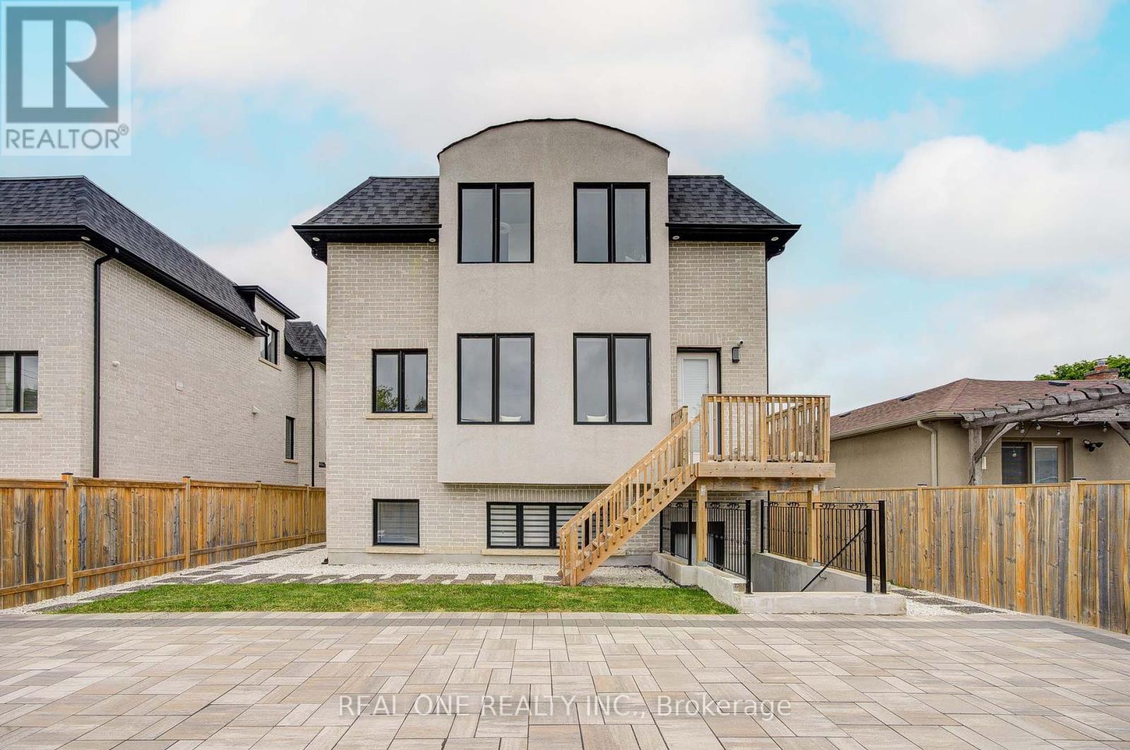 158 Waterloo Avenue, Toronto, Ontario  M3H 3Z1 - Photo 47 - C12209451
