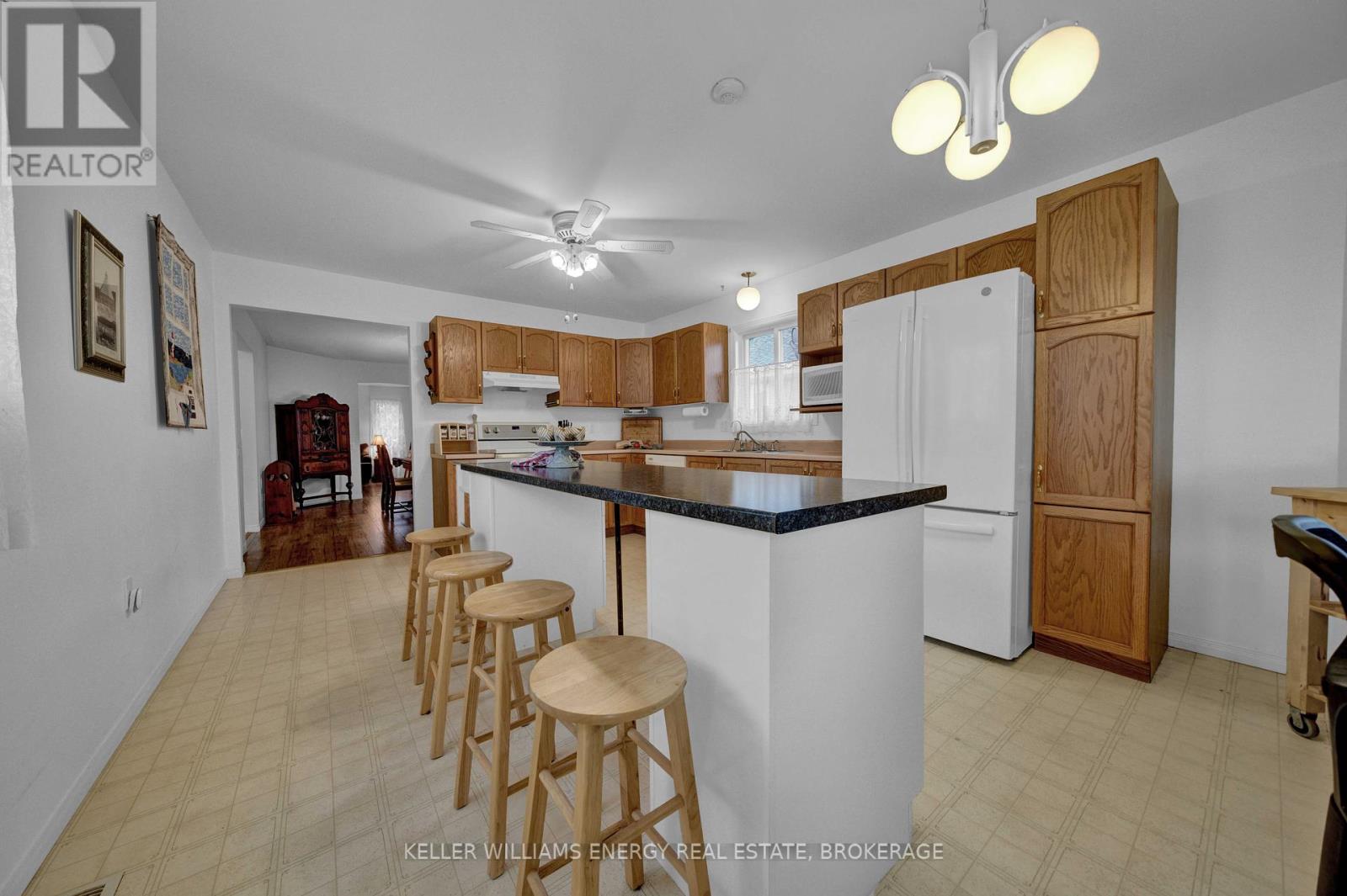 4 Heritage Drive, Prince Edward County, Ontario K0K 3L0 - Photo 13 - X12211785