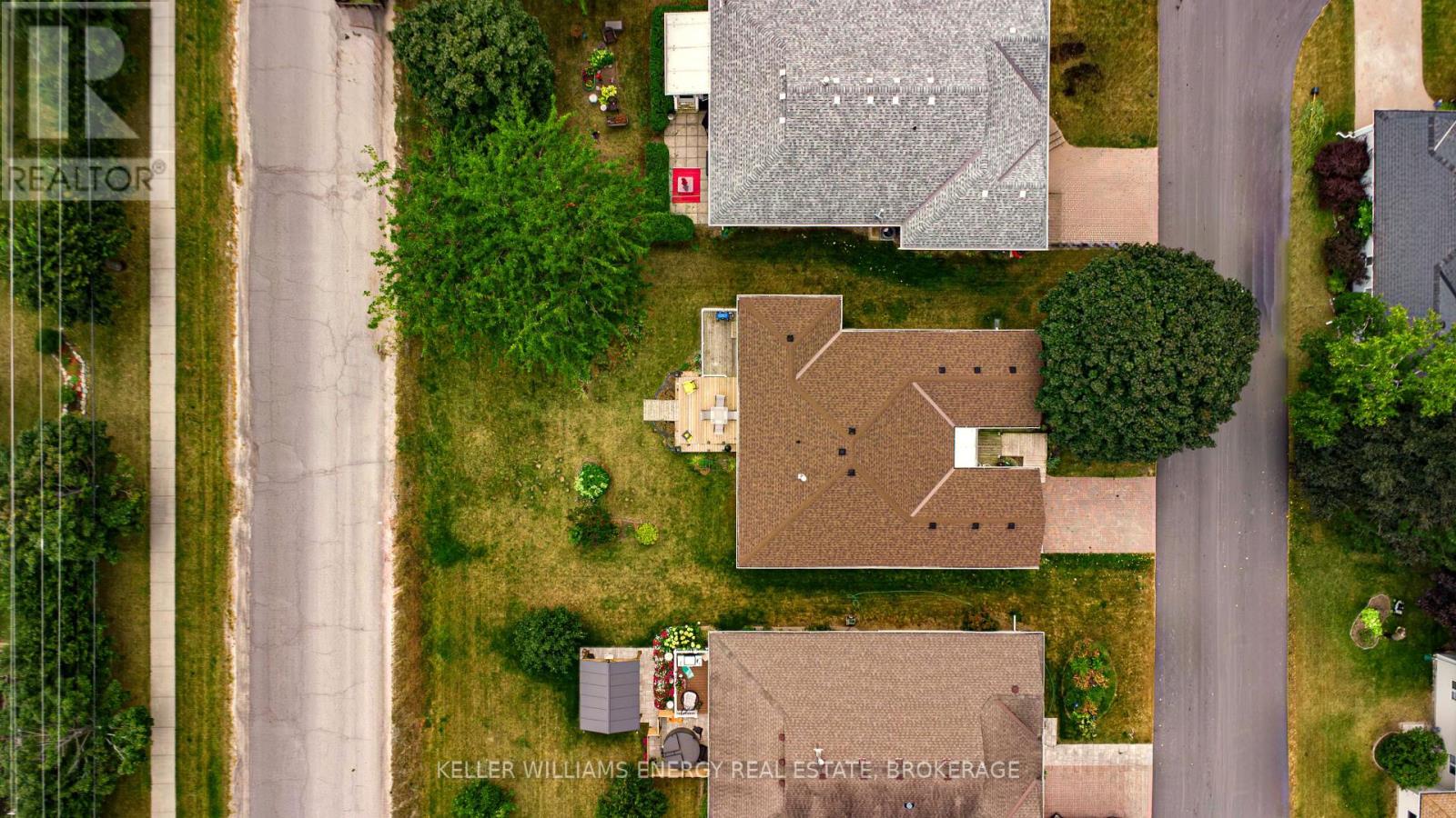 4 Heritage Drive, Prince Edward County, Ontario K0K 3L0 - Photo 4 - X12211785