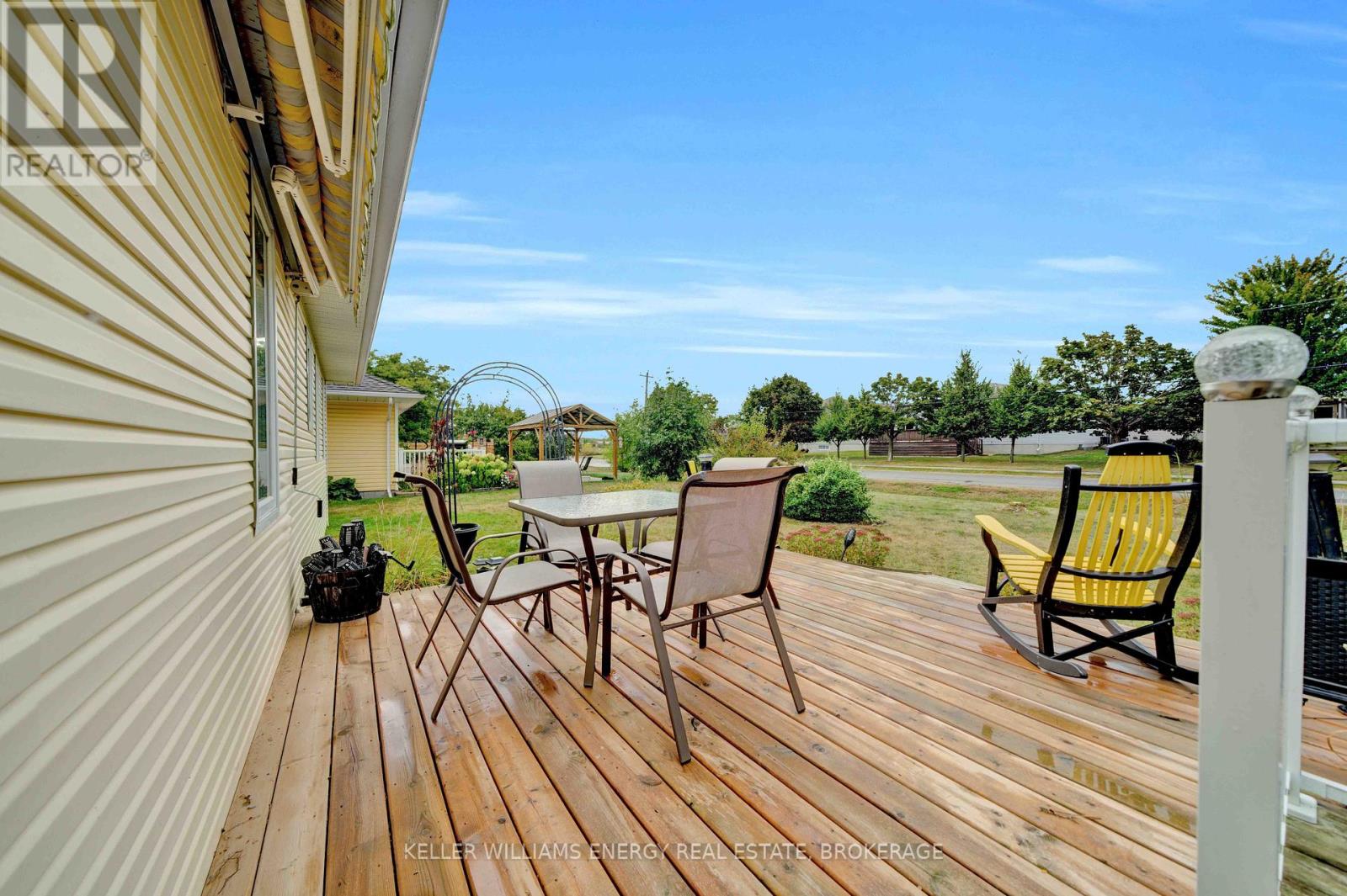 4 Heritage Drive, Prince Edward County, Ontario K0K 3L0 - Photo 38 - X12211785